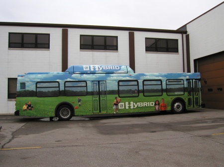 hybrid-bus.jpg